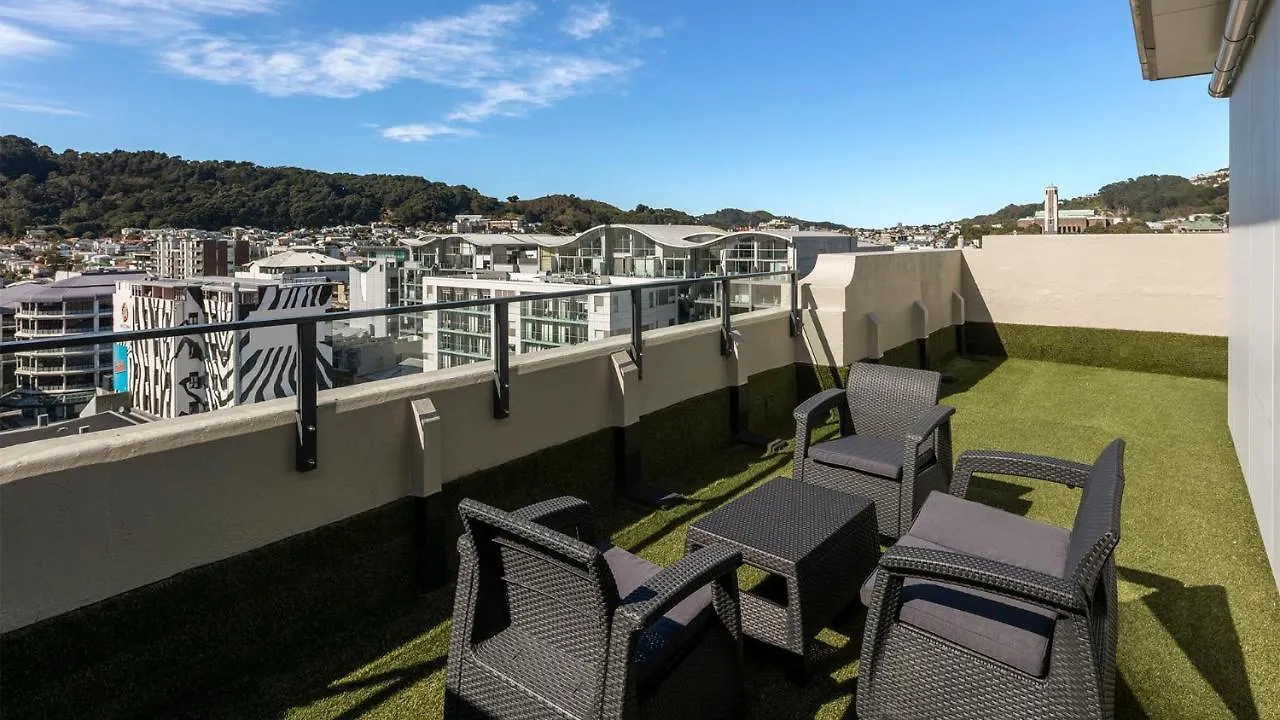 Oaks Wellington Hotel