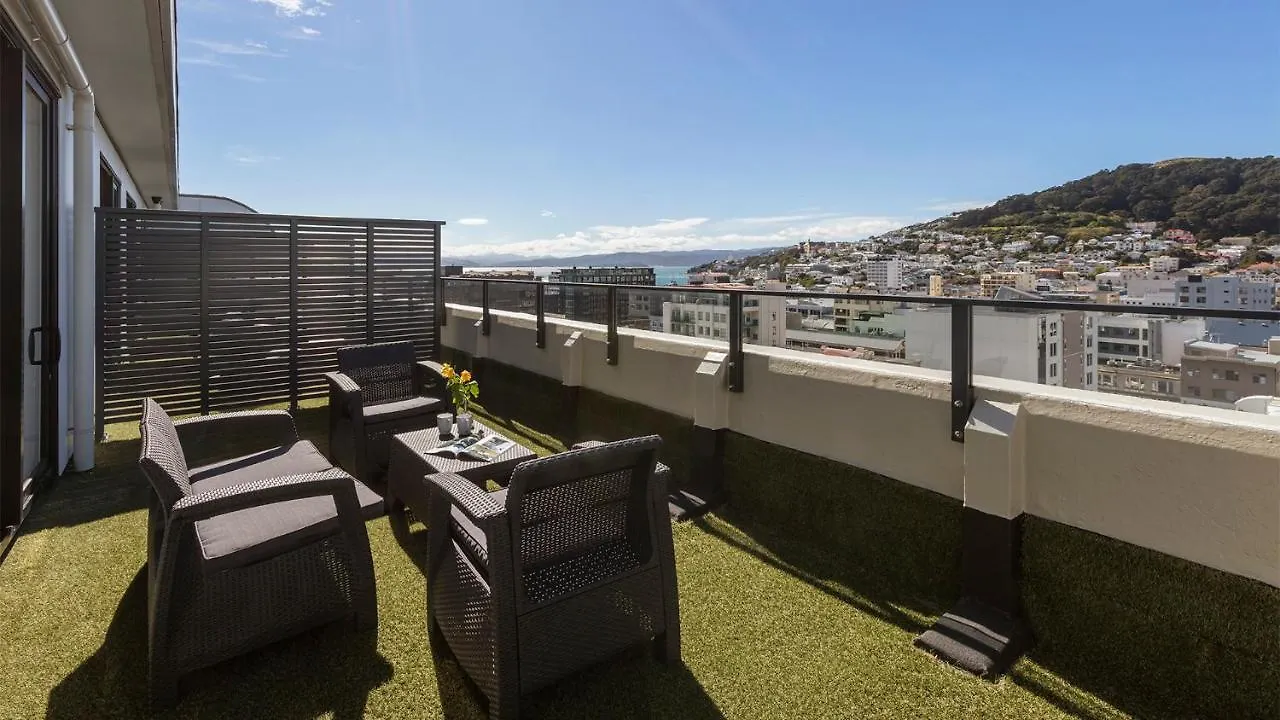 Oaks Wellington Hotel